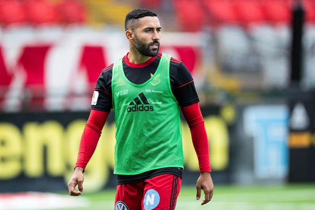 Saman Ghoddos