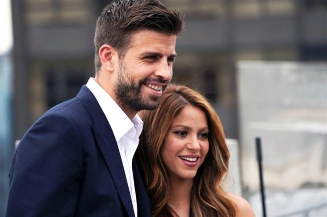 Shakira và Gerard Pique Shakira va Gerard Pique