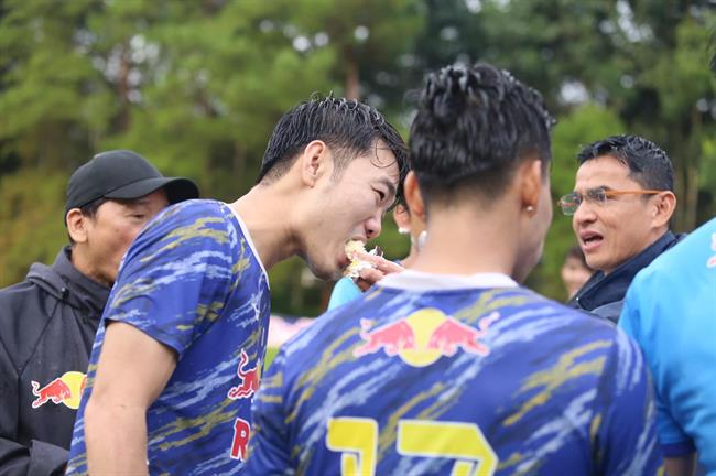 Kiatisuk đón sinh nhật cùng HAGL, hướng đến chiến thắng trước Hà Nội FC 3