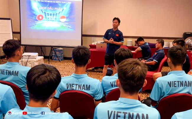 U16 Việt Nam nhận lời khích lệ trước trận chung kết