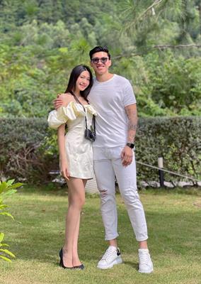 Sau trận thắng HAGL, Văn Hậu chính thức công khai bạn gái mới 2 Sau trận thắng HAGL, Văn Hậu chính thức công khai bạn gái mới 2