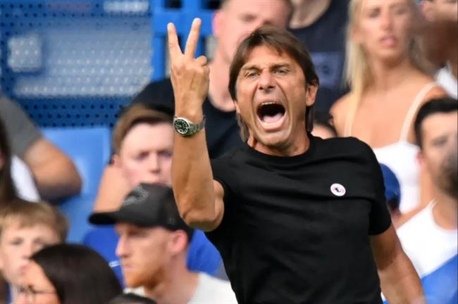 Conte là nhân vật chính ở trận đấu với Chelsea Conte la nhan vat chinh o tran dau voi Chelsea