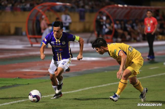 Lí do Văn Quyết vắng mặt trong trận đấu của CLB Hà Nội 1 Lí do Văn Quyết vắng mặt trong trận đấu của CLB Hà Nội 1