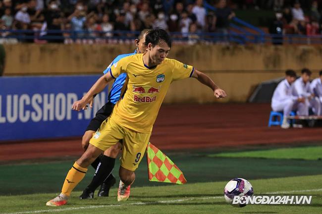 Nguyễn Văn Toàn chính thức gia nhập Seoul E Land