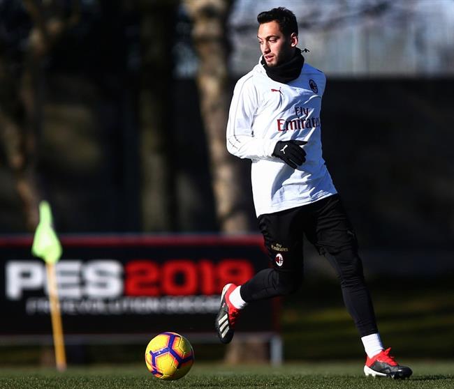 Hakan Calhanoglu