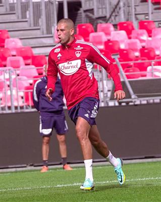 Islam Slimani