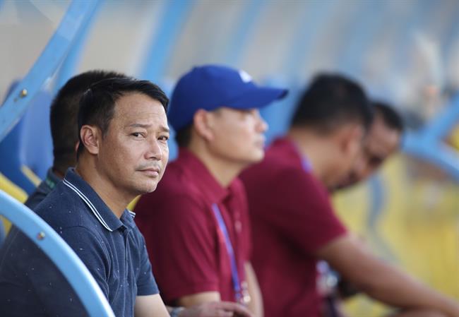 Hạ đẹp TP.HCM FC, HLV Vũ Hồng Việt không còn ngại dớp sân khách