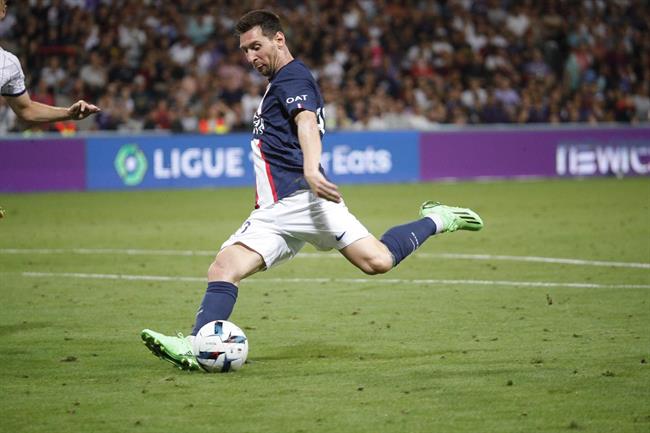 Messi thiết lập thêm một kỷ lục sau trận thắng dễ của PSG 1