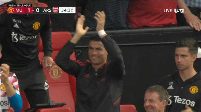 Phản ứng của Ronaldo khi Antony ghi bàn?