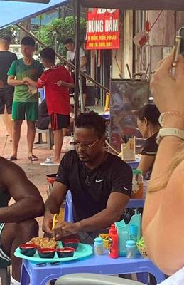 Evra thu mon an Viet Nam