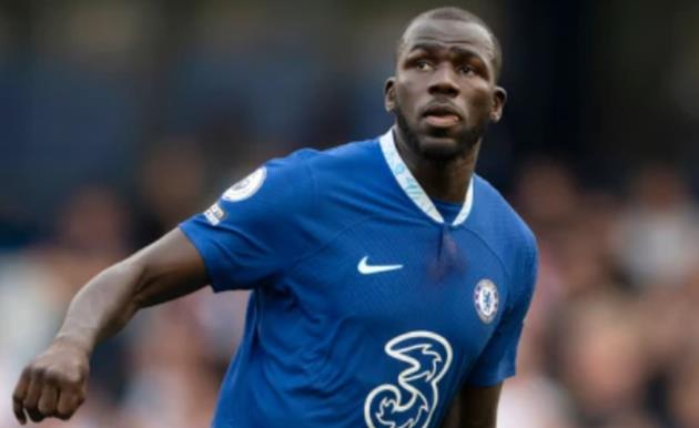 Koulibaly trong mau ao Chelsea