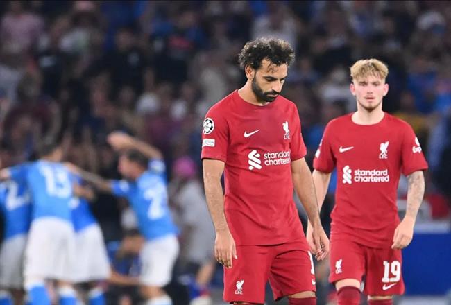 Hậu vệ Liverpool thất vọng vì màn trình diễn trước Napoli