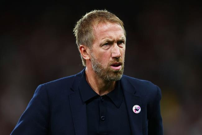 Graham Potter được BLĐ Chelsea bảo kê