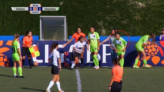 Thực hư việc Huỳnh Như phải đi bộ 20 km để đến sân tập của Lank FC 1