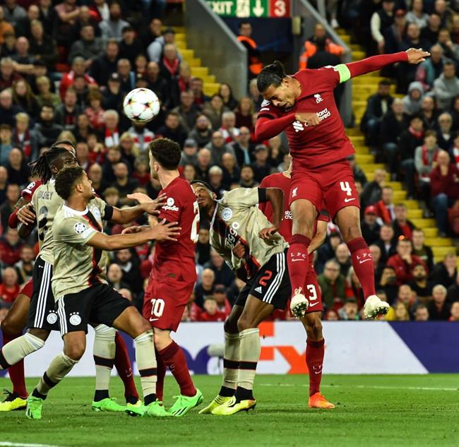 Liverpool Dùng bóng chết tìm cửa sống 1 Liverpool Dùng bóng chết tìm cửa sống 1