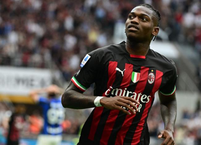 Man City len ke hoach tau Leao