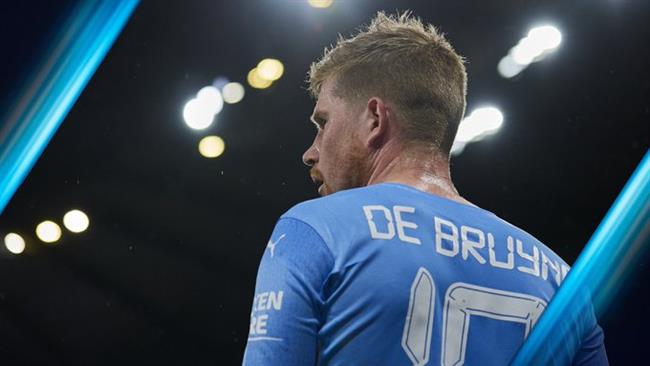 Kevin De Bruyne sánh ngang Steven Gerrard