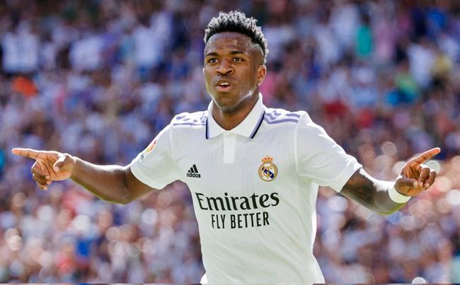 Koke cảnh báo Vinicius thói nhảy nhót