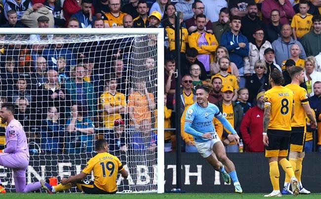 De Bruyne bảo vệ bản hợp đồng 100 triệu bảng