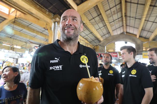 Những trải nghiệm thú vị của các huyền thoại Borussia Dortmund tại Việt Nam 4