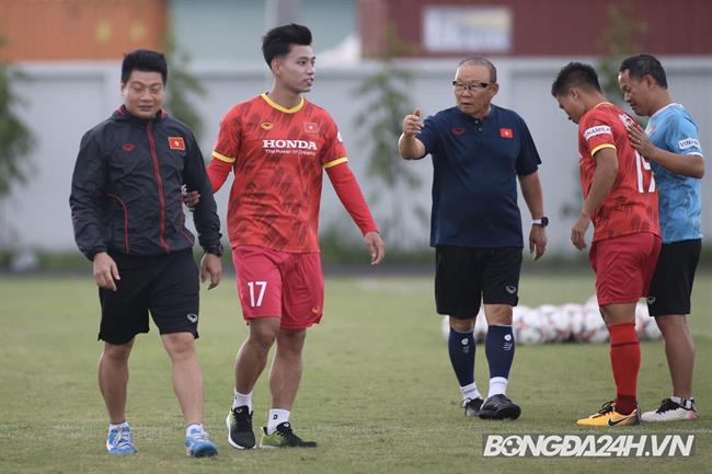 VFF đàm phán với HLV Park Hang Seo