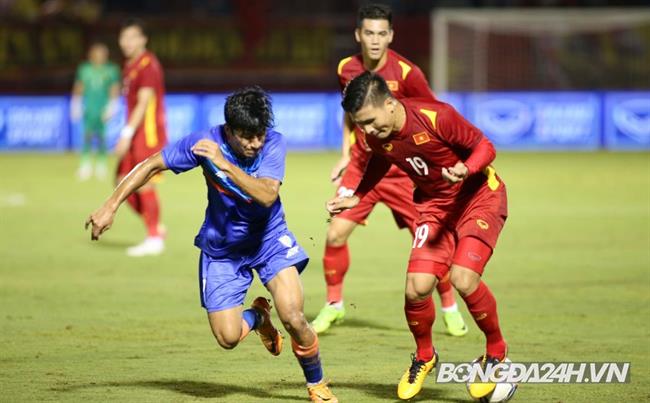 Màn trình diễn của Quang Hải trước Ấn Độ