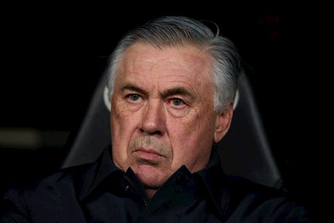 Ancelotti: Không cần Benzema, Real vẫn có thể thắng Barca