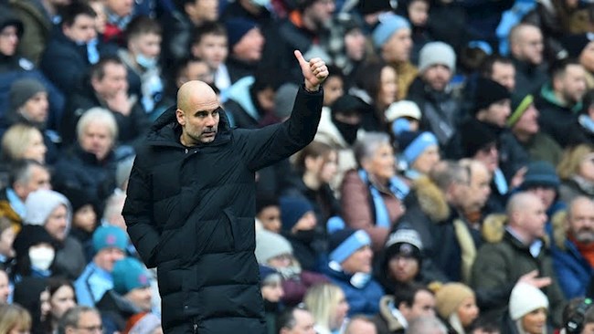 Pep Guardiola hạnh phúc sau trận thắng Chelsea Pep Guardiola hạnh phúc sau trận thắng Chelsea
