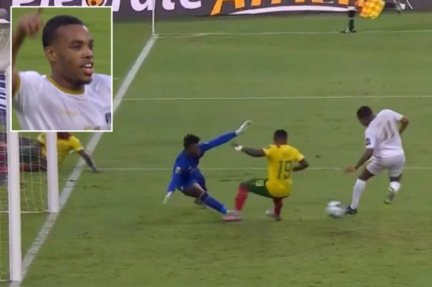 Video siêu phẩm bàn thắng và tình huống bỏ lỡ khó tin ở CAN 2022 Video siêu phẩm bàn thắng và tình huống bỏ lỡ khó tin ở CAN 2022