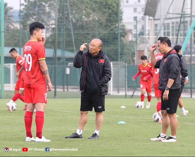 HLV Park Hang Seo nhắc nhở Đức Chiến