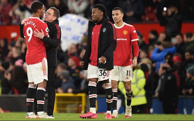 Nụ cười của Martial