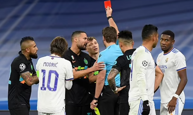 Nicolo Barella vắng mặt trước Liverpool Nicolo Barella vắng mặt trước Liverpool