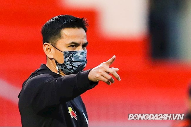 Thầy Công Phượng để lộ tham vọng dẫn dắt đội bóng J-League