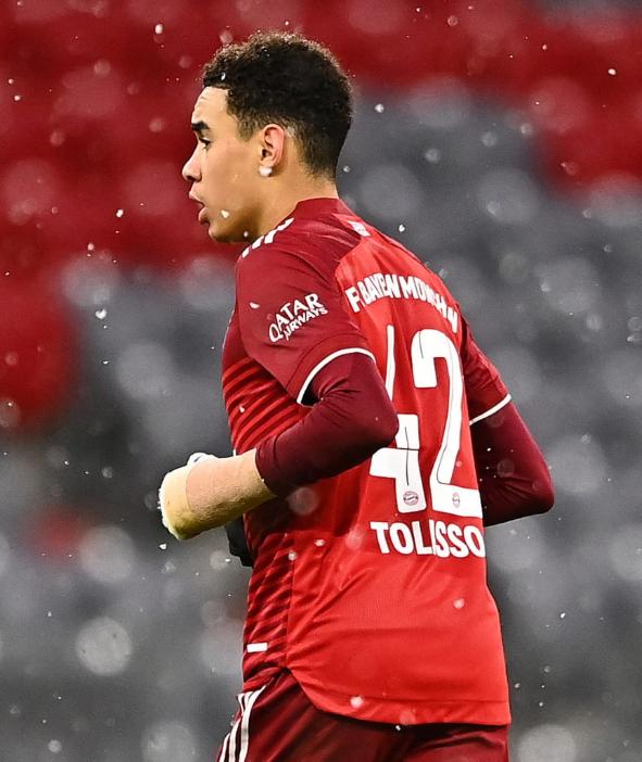 HY HỮU Sao Bayern mặc áo đấu in nhầm tên đồng đội hình ảnh HY HỮU Sao Bayern mặc áo đấu in nhầm tên đồng đội hình ảnh