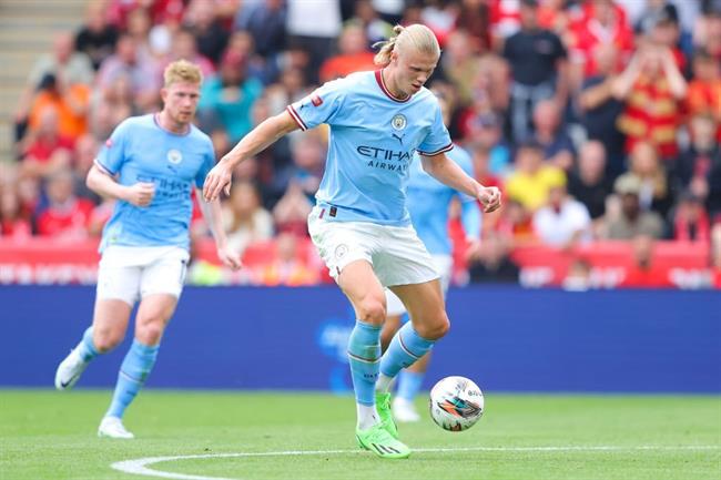 VIDEO Pep Guardiola Haaland chưa chạm tới trình độ của Messi 1