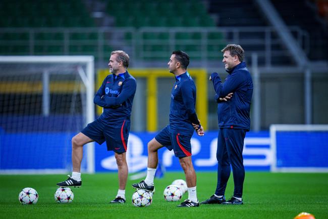 HLV Xavi thận trọng trước trận đấu với Inter Milan 1