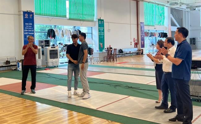 Vũ Thành An và Nguyễn Văn Quyết giảng hoà