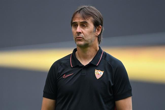 Sevilla chính thức sa thải Julen Lopetegui sau trận thua Dortmund