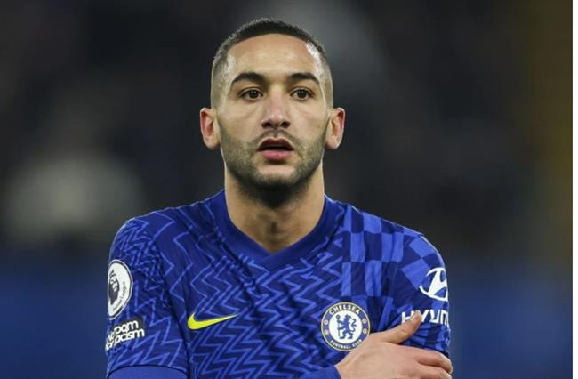 Marco van Basten thuc giuc Hakim Ziyech roi Chelsea