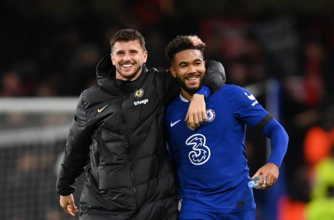 Chelsea giu chan Reece James va Mason Mount