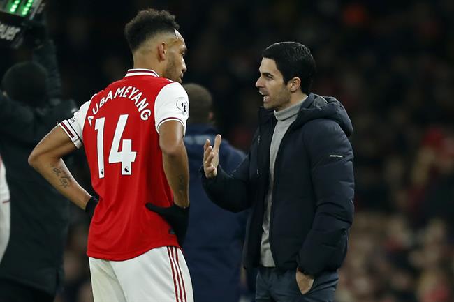Aubameyang và Arteta khi còn ở Arsenal Aubameyang va Arteta khi con o Arsenal