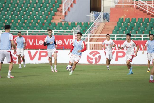 Tân binh ĐT Việt Nam đứng trước cơ hội trình làng VLeague 1 Tân binh ĐT Việt Nam đứng trước cơ hội trình làng VLeague 1