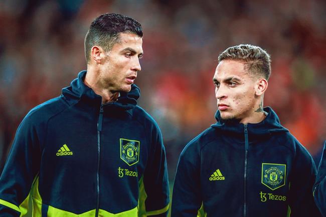 Antony hạnh phúc khi thi đấu cùng Ronaldo 1 Antony hạnh phúc khi thi đấu cùng Ronaldo 1