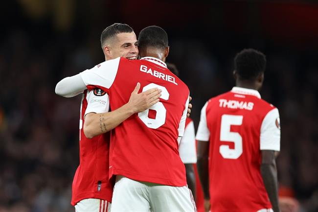 Granit Xhaka ghi bàn bằng 3 mùa trước cộng lại