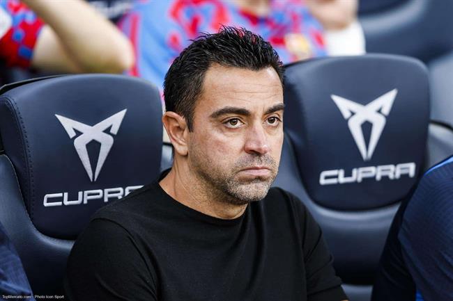 Xavi dang gap ap luc lon