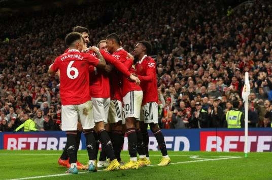 Gary Neville đánh giá cao MU hiện tại Gary Neville danh gia cao MU hien tai