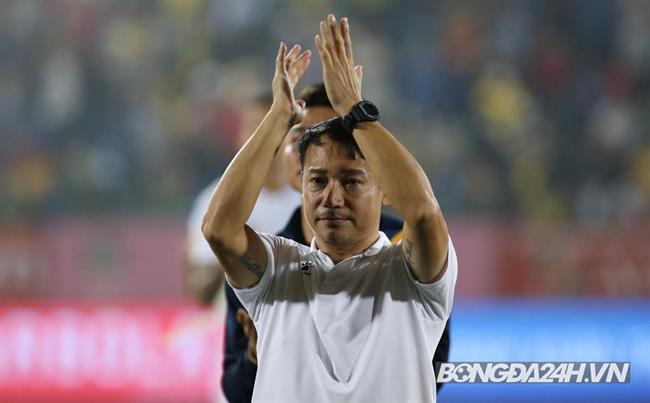 HLV Nam Định không lường trước cuộc đua trụ hạng khó lường đến thế