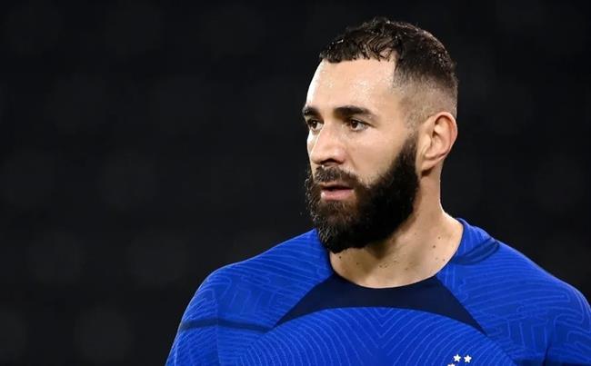 Karim Benzema chính thức nói lời chia tay World Cup 2022