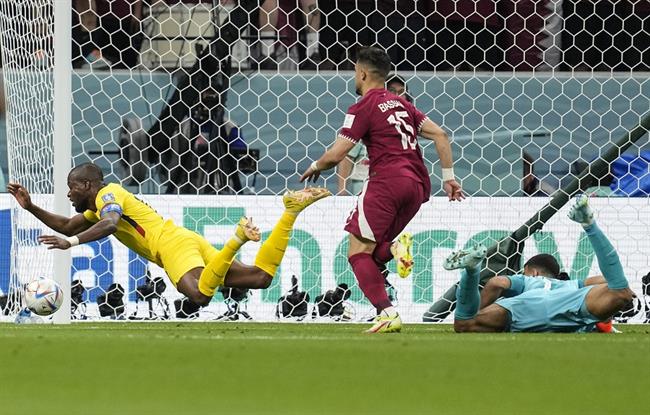 Saad Al Sheeb choi te truoc Ecuador