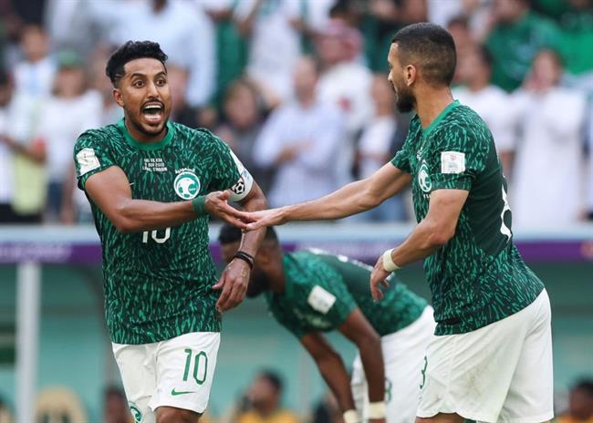 Tiền vệ Argentina ăn mừng chiến thắng của...ĐT Saudi Arabia